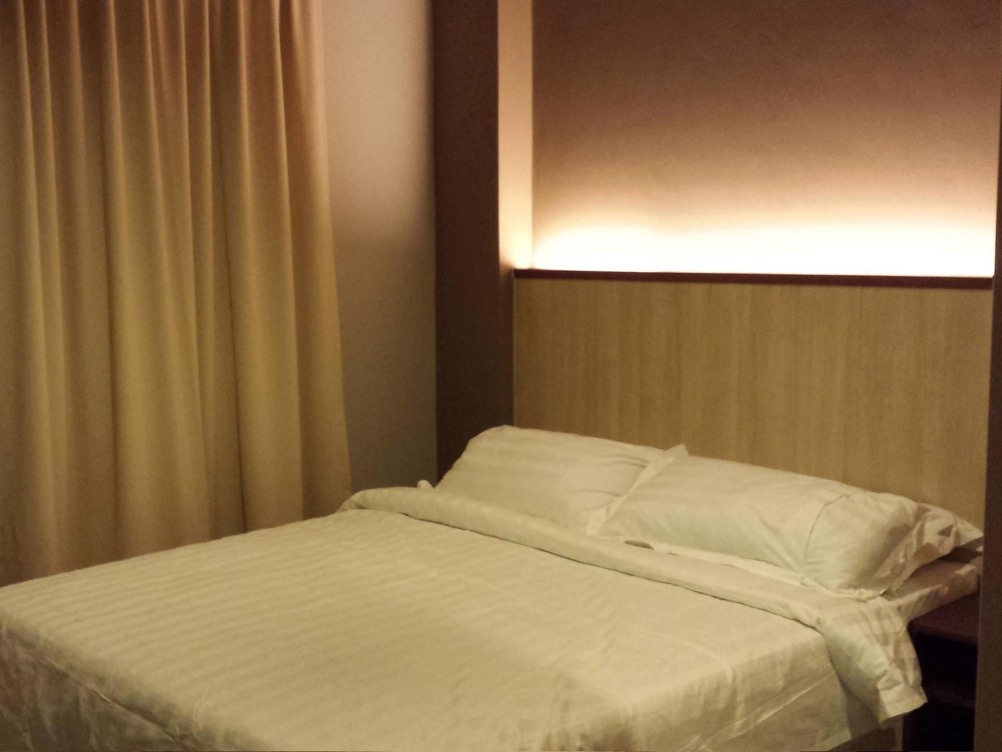 Tribeca Suites กูชิง ภายนอก รูปภาพ