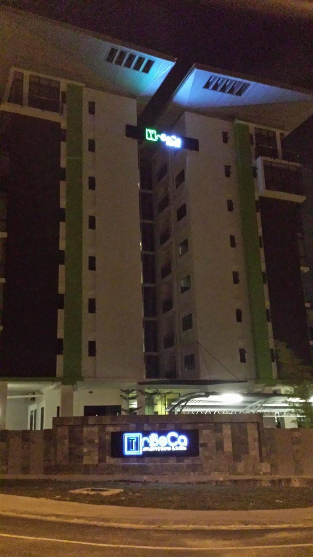 Tribeca Suites กูชิง ภายนอก รูปภาพ